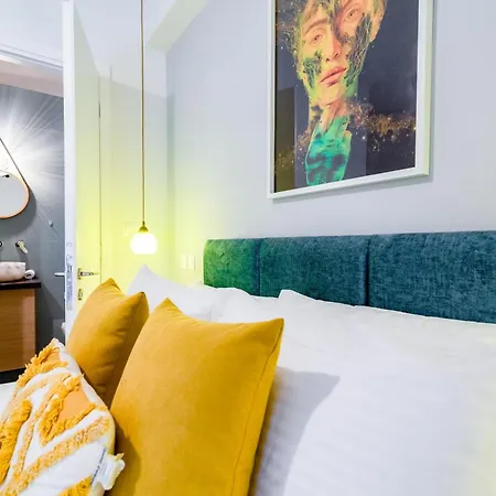 Psirri Urban Chic Apartment Athens